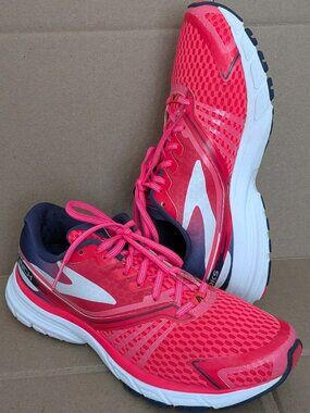 BROOKS LAUNCH 2 Running Shoes Women's Size 10 Medium B Pink Blue